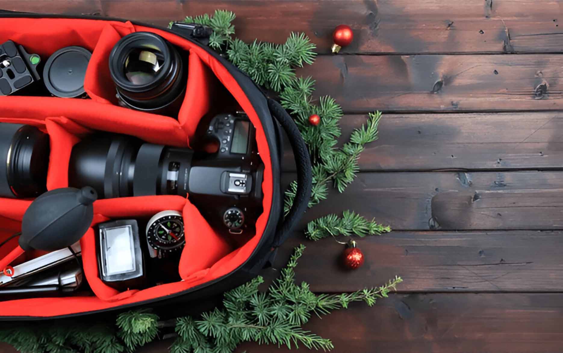 Holiday Photography Guide: 5 Must-Have Accessories Worth Your Money